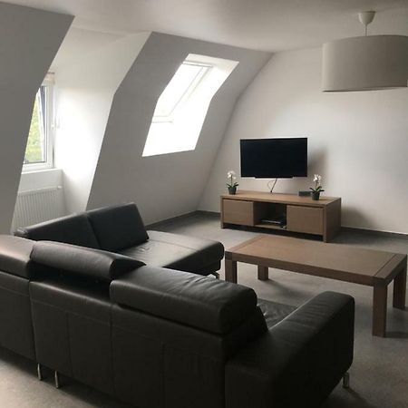 KortenbergCasa Akuta Airport Flatアパートメント エクステリア 写真