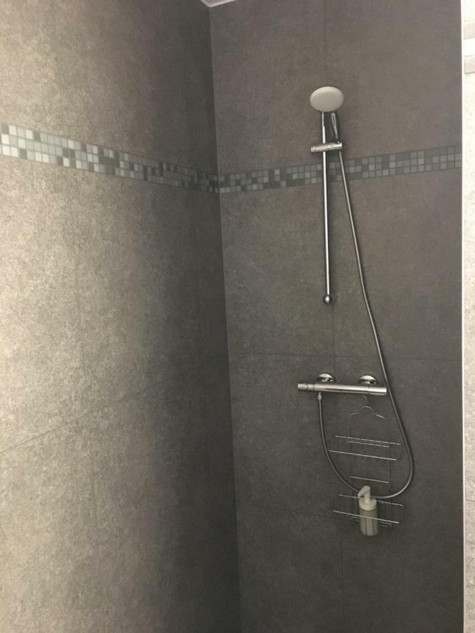 KortenbergCasa Akuta Airport Flatアパートメント エクステリア 写真