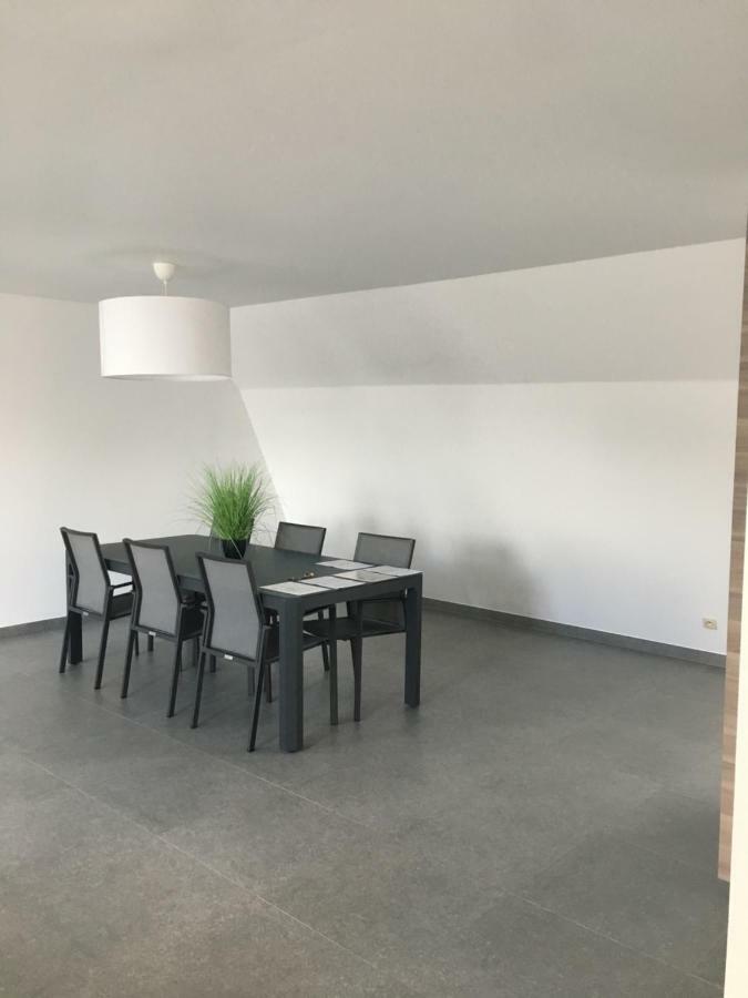 KortenbergCasa Akuta Airport Flatアパートメント エクステリア 写真